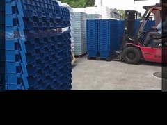 Contenedor de almacenamiento industrial de 171 litros Cajas de cosecha apilables con tapas Almacenamiento de vino
