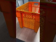 Cajas de plástico apilables y encajadas con fondo reforzado y diseño de ventilación